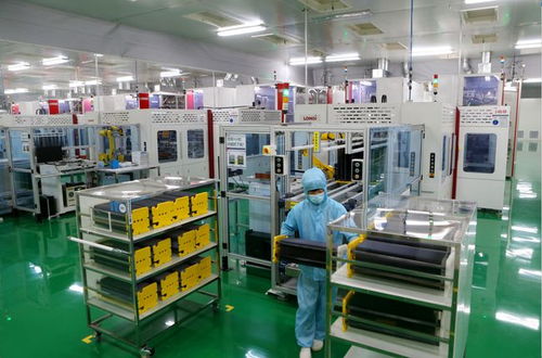 全省單體最大太陽能電池工廠在經(jīng)開區(qū)投產(chǎn)，為日用品銷售注入綠色動能